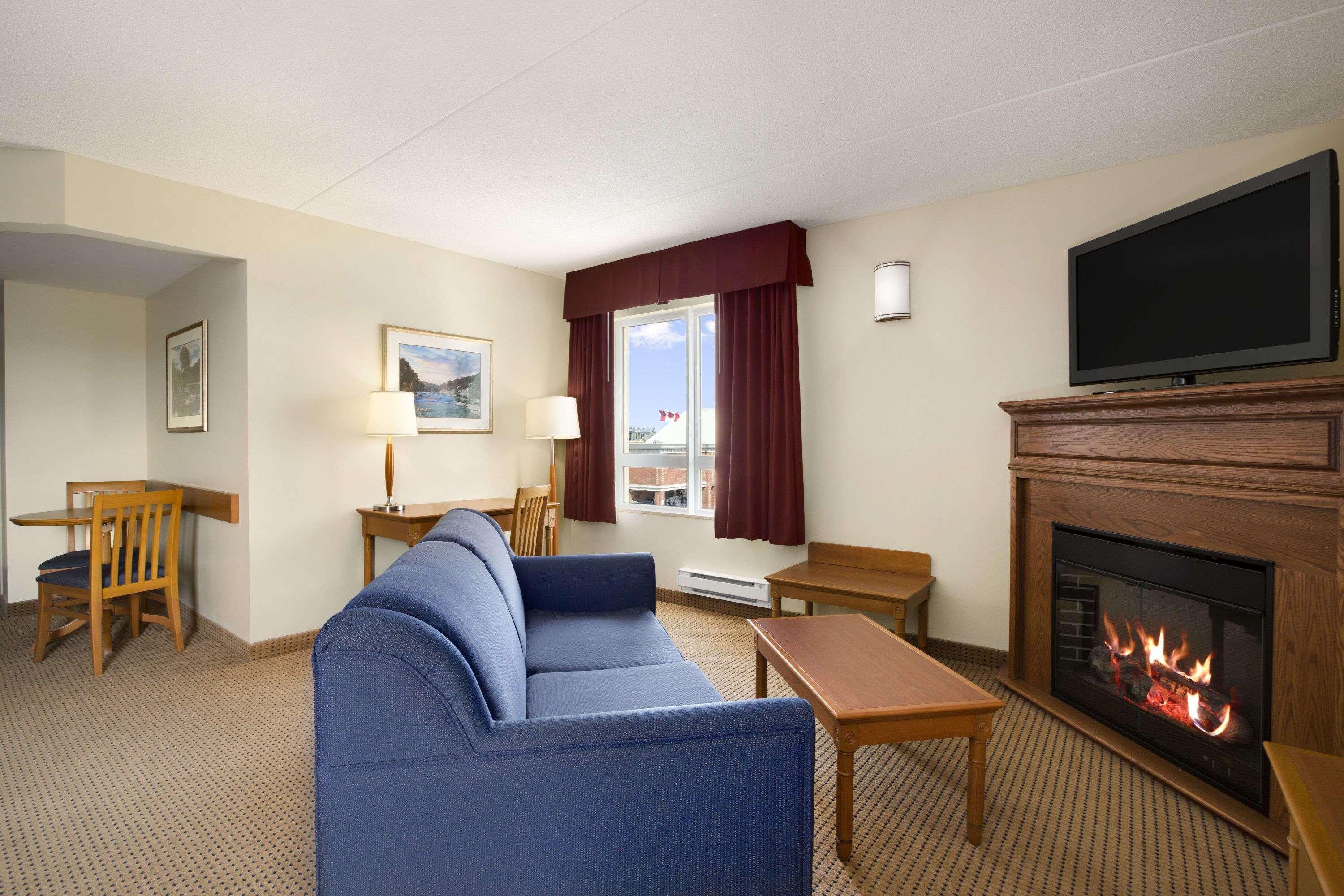 Days Inn & Suites By Wyndham Collingwood Luaran gambar