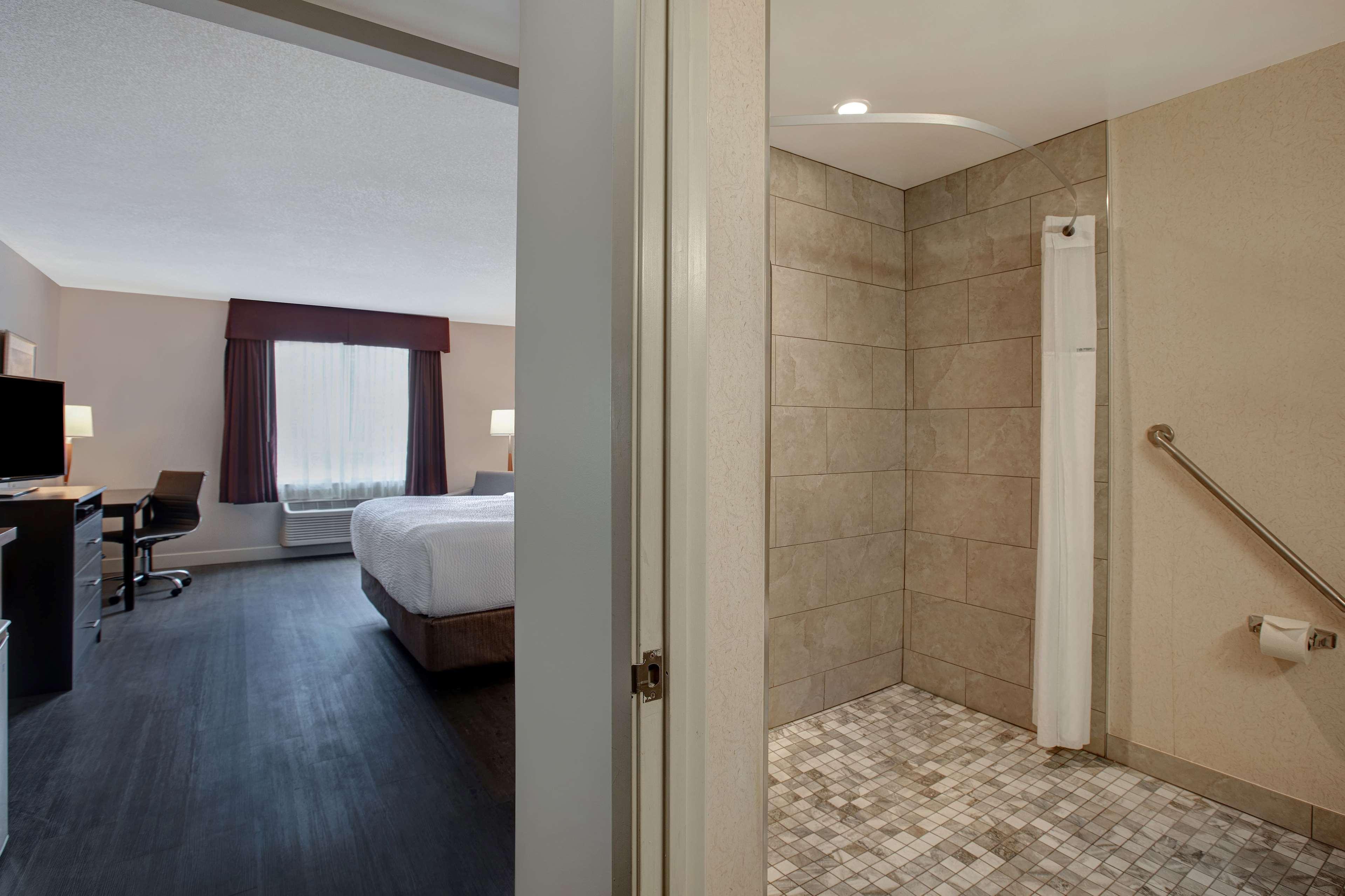 Days Inn & Suites By Wyndham Collingwood Luaran gambar