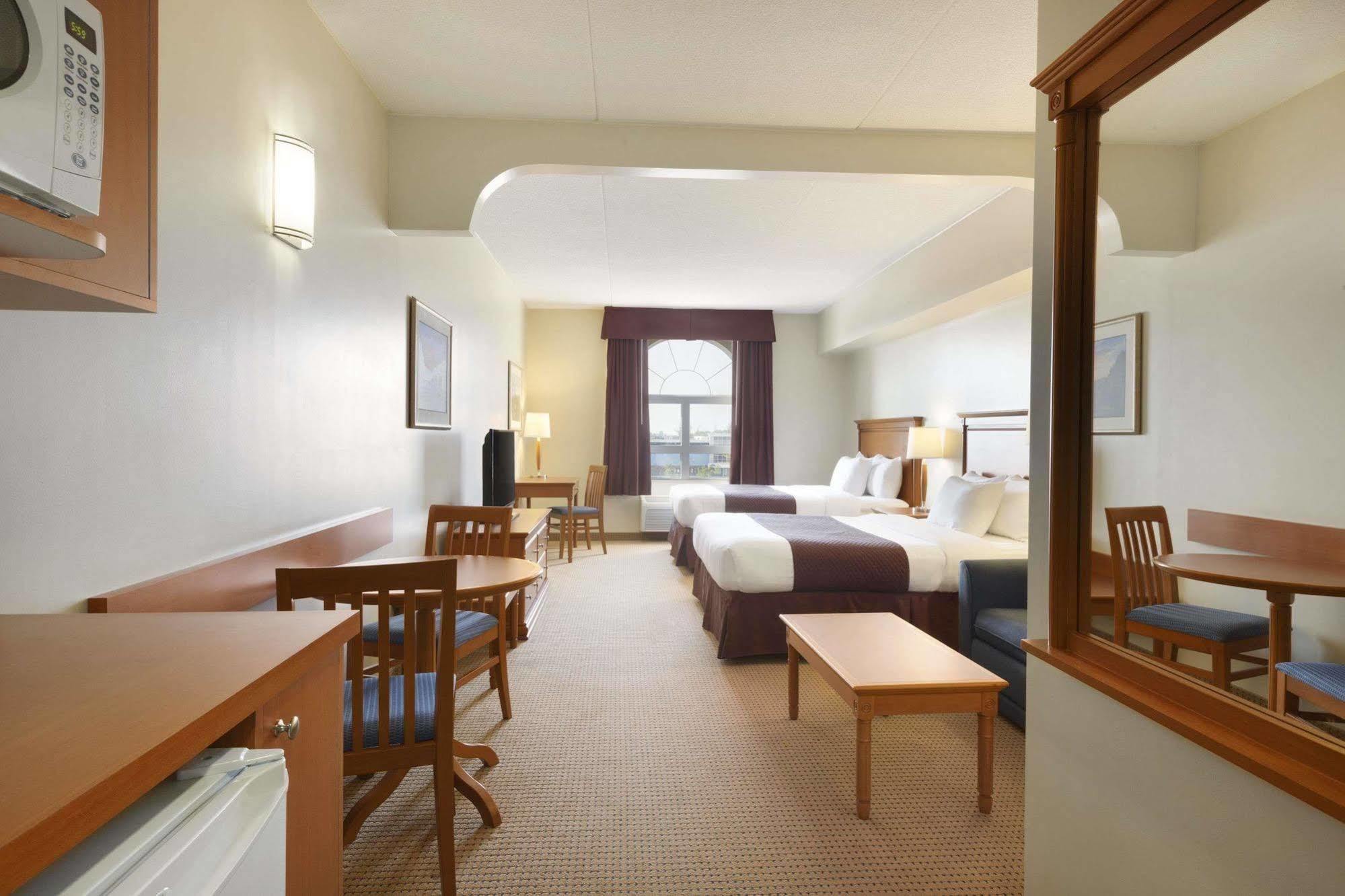 Days Inn & Suites By Wyndham Collingwood Luaran gambar